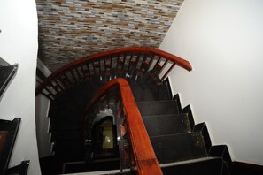 Staircase - Ruby Lakeview Homestay (Hanoi)