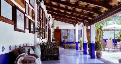 Hostal Plaza Central