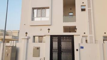 Bagian depan properti