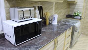 Vila, 4 kamar tidur | Dapur pribadi | Lemari es, microwave, oven, dan kompor