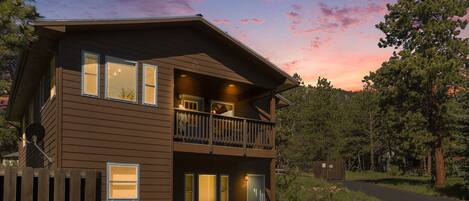 Nhà liên kế, 2 phòng ngủ | Ngoại thất