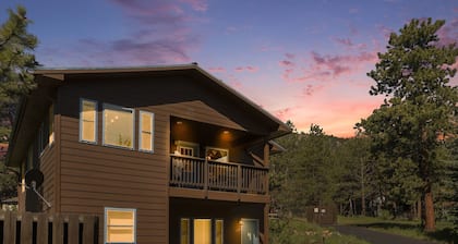 Aspen Grove Getaway Ev#3196 2 Bedroom Condo by RedAwning