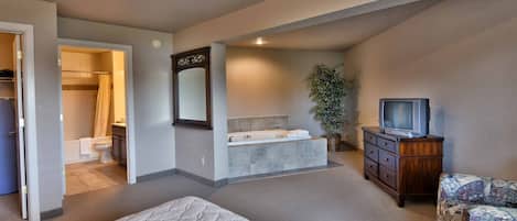 Condo, 1 Bedroom