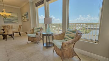 Condo, 3 Bedrooms | View from property