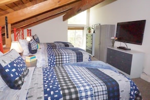 3 chambres, fer et planche à repasser, Wi-Fi gratuit, draps fournis