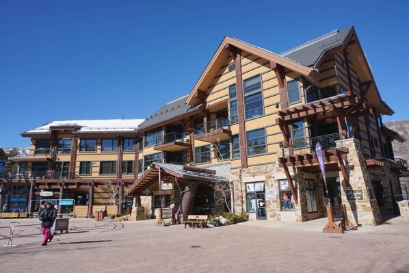 Condo, 2 Bedrooms | Exterior - 120 Carriage Way #2205 (203157-9419) - 2 Br Condo (Snowmass Village)