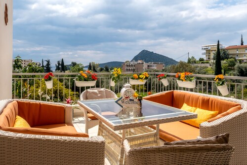 Sirena Tolo Luxury Apartment