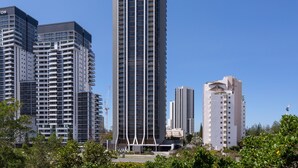 Unclassified image, 5 of 13, button - High End Stylish Apartment by Hostrelax (Broadbeach)