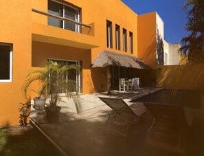 Terrace/patio - ARRECIFE´S QUIET HOUSE 5 min FERRY I.Mujeres (Cancun)