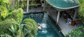 Baitong Hotel & Resort