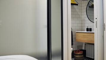 3 chambres, lit parapluie, Wi-Fi, draps fournis