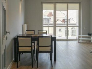 Apartment | Wohnbereich | Flachbildfernseher