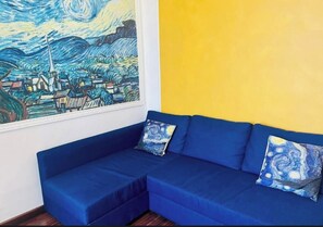 Panoramic Apartment, 2 Bedrooms, Sea View | Living area | Smart TV, Netflix - Rarityart Guest House (Salerno)
