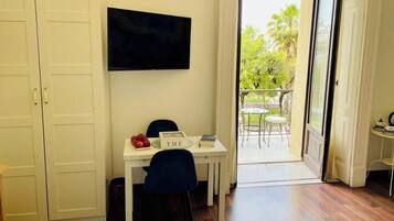 Panoramic Apartment, 2 Bedrooms, Sea View | Living area | Smart TV, Netflix