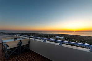 Comfort Apartment, Sea View | Terrace/patio