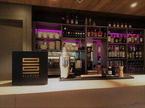 Bar (en la propiedad)