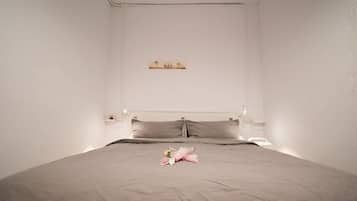 Standard Double Room, Private Bathroom | Blackout drapes, free WiFi, bed sheets