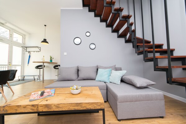 Apartment | Living area