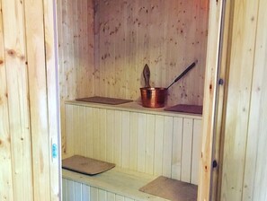 Classic Suite, City View | Bathroom - Hotell Royal (Harnosand)