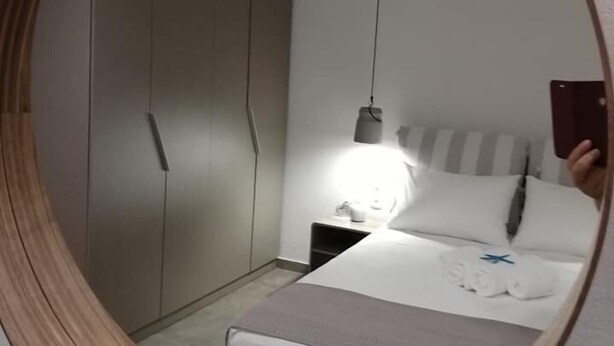 Comfort House, Courtyard View | In-room safe, blackout curtains, soundproofing, iron/ironing board - Emma's House (Aktio-Vonitsa)