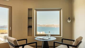 Elysium Suite with Private Heated Plunge Pool and Caldera View | Living area