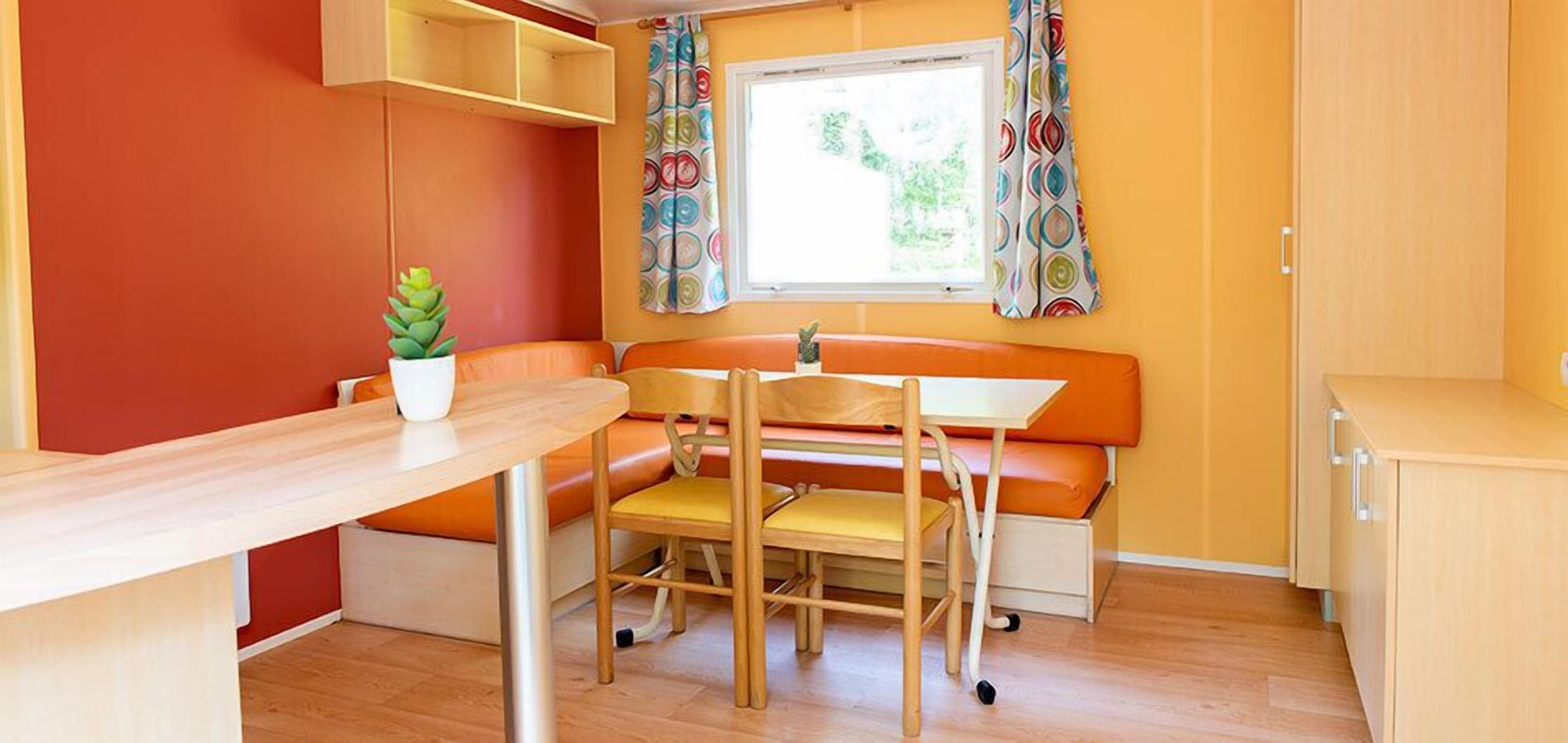 Mobile Home, 2 Bedrooms | Living area