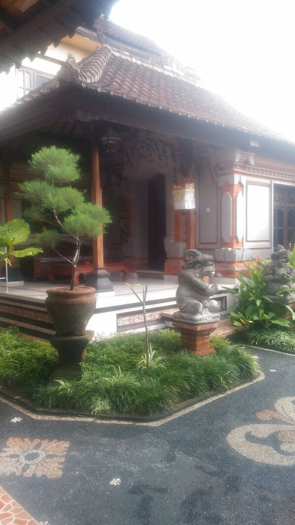 Exterior - Dewi Antara Homestay (Ubud)