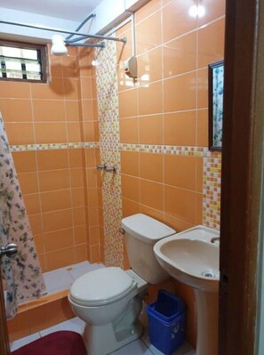 Bathroom - Family Apartment - Close to the Plaza de Armas. (cusco)