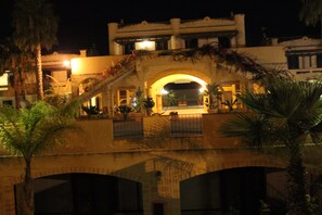 Exterior - We are the cheapest in the area   (campofelice di roccella)
