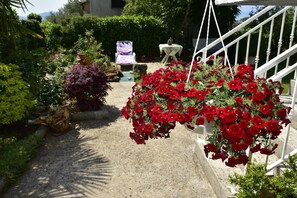 Property grounds - Apartment Blumen Oase (Malinska-Dubasnica)