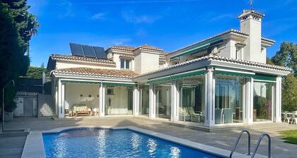 CS185 Villa Margarita - Beautiful, spacious villa with a private swimming pool in La Cala de Mijas, between Fuengirola and Marbella