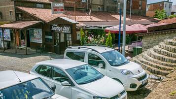 Tempat parkir