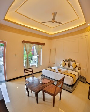 Seprai premium, tempat tidur Select Comfort, dan brankas