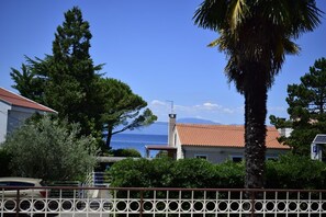 Exterior - Apartment Faith (Malinska-Dubasnica)