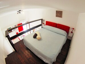 3 dormitorios, tabla de planchar con plancha, wifi gratis y ropa de cama