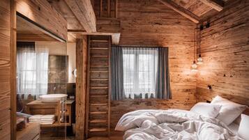 Premium bedding, pillow-top beds, minibar, in-room safe