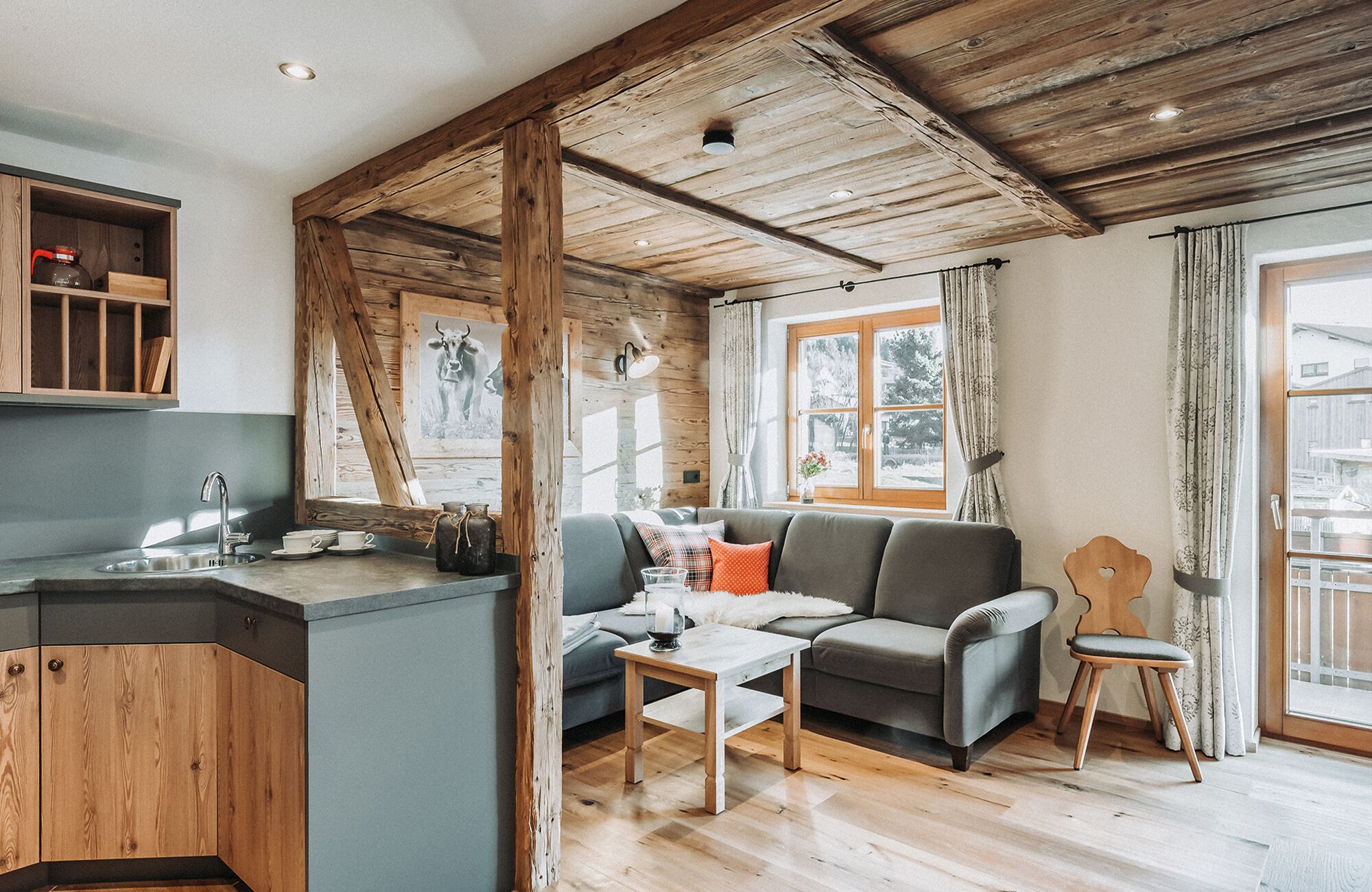 Premium bedding, pillowtop beds, minibar, in-room safe