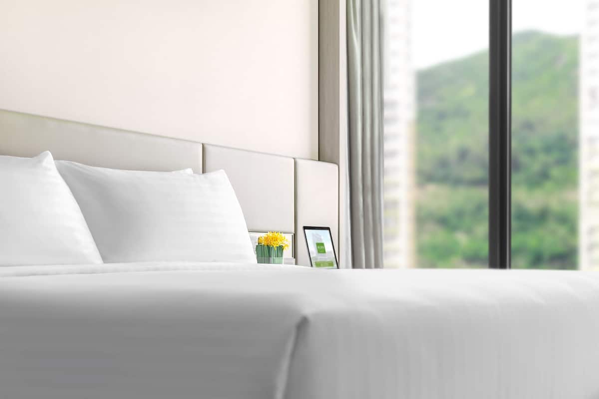 In-room safe, blackout drapes, WiFi (free), bed sheets