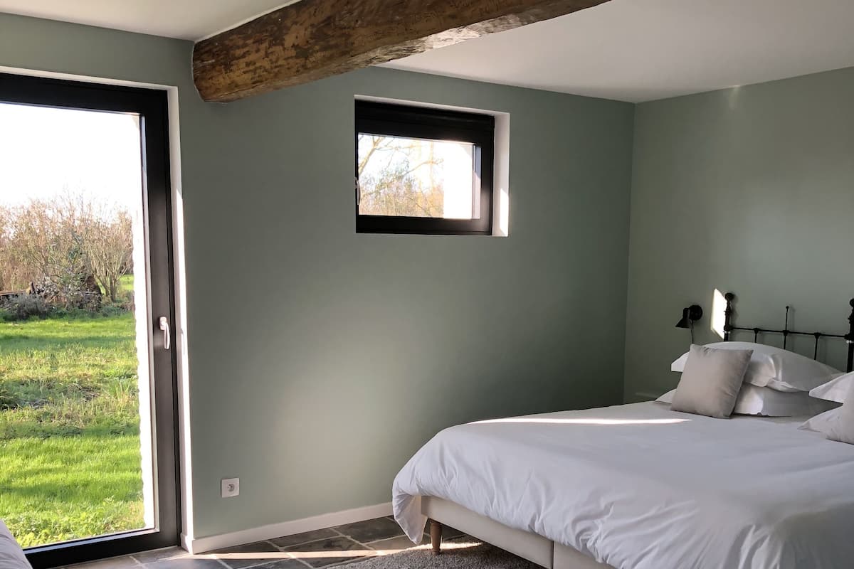 Decoración personalizada, muebles diferentes y escritorio