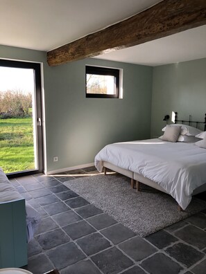 套房 (Anglaise) | 特色装修、特色家居、办公桌、笔记本电脑工作区