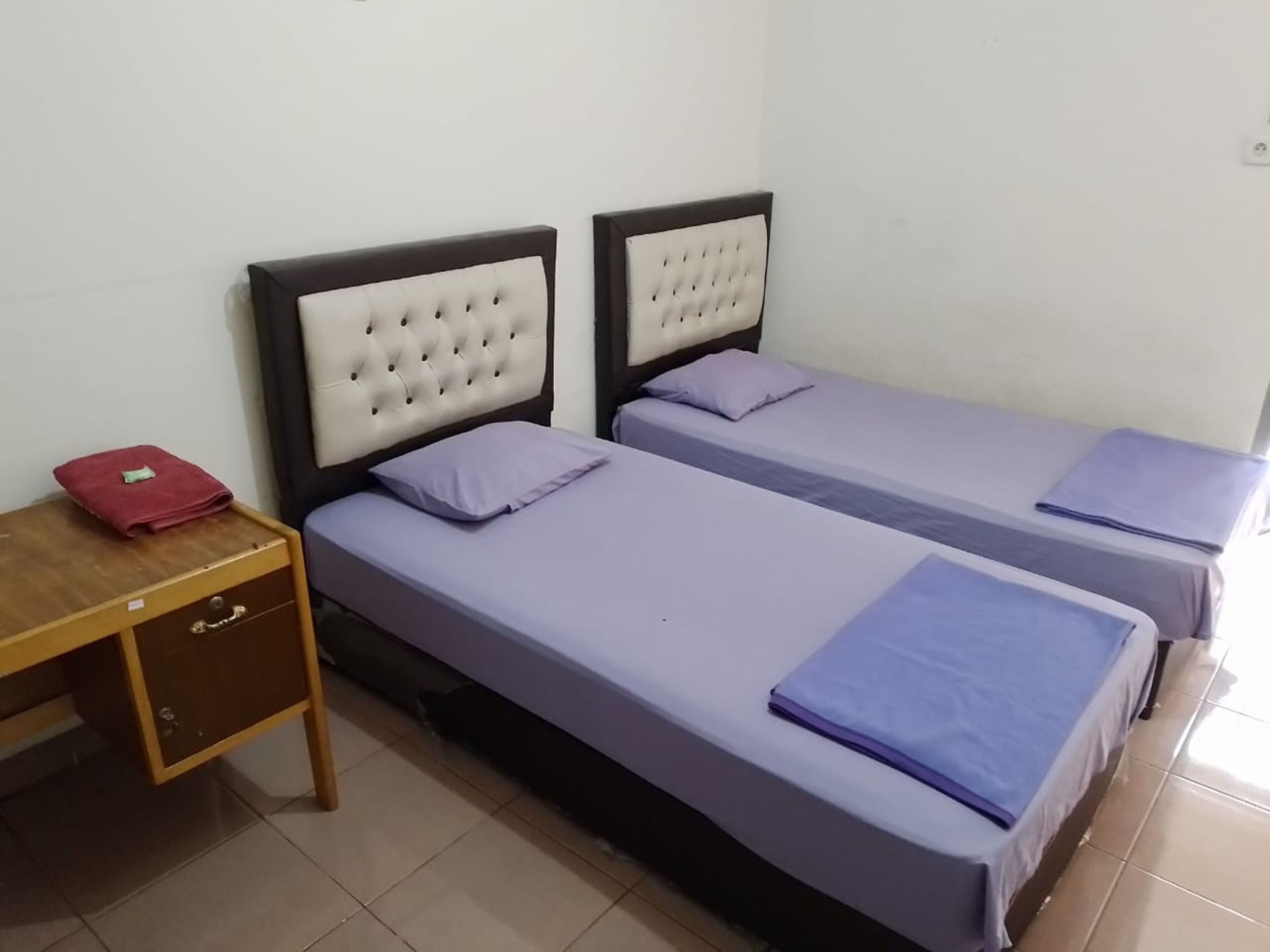 standard room | desk, free wifi, bed sheets