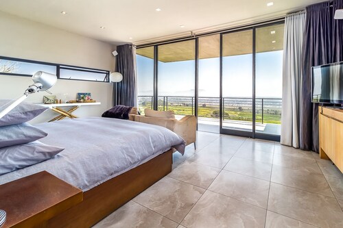 Stunning Wine Farm Villa