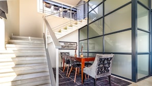 Unclassified image, 3 of 19, button - Stunning Wine Farm Villa (Cape Town)