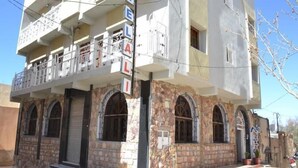 Front of property - Hotel Ali Midelt (Midelt)