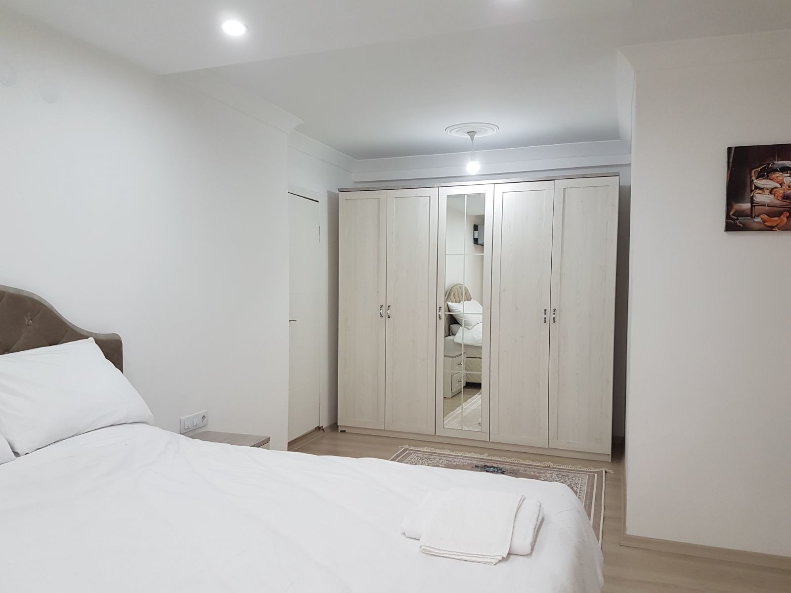 3 bedrooms, soundproofing, iron/ironing board, free WiFi