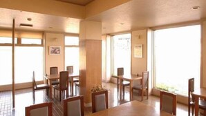 Restaurant - Hotel Green Hill Mihama (Mihama)