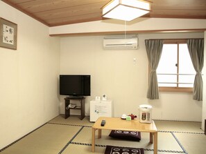 Room - Business Kaneko Hotel (Sasebo)