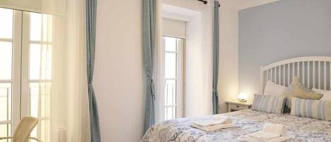 1 bedroom, iron/ironing board, WiFi