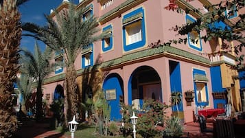 Fachada del alojamiento