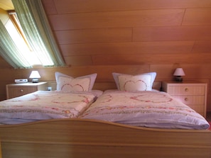 Căn hộ, 1 phòng ngủ (11,cleaning fee on top of rate 30 EUR) | Phòng cách âm, bàn ủi/dụng cụ ủi quần áo 